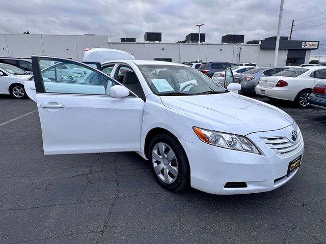 2009 Toyota Camry LE 4dr Sedan 5M - 23022348 - 28