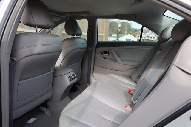 2009 Toyota Camry Hybrid 4dr Sedan - 22958436 - 15