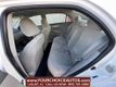 2009 Toyota Corolla 4dr Sedan Automatic LE - 22737598 - 16