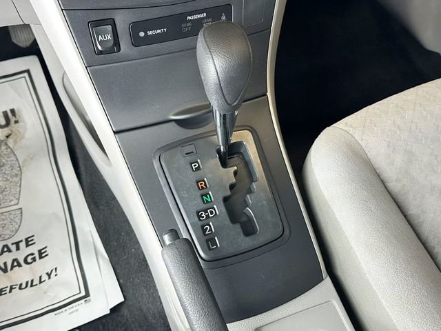 2009 Toyota Corolla 4dr Sedan Automatic LE - 23081217 - 26