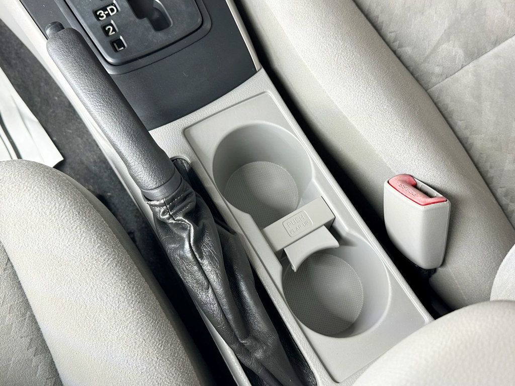 2009 Toyota Corolla 4dr Sedan Automatic LE - 23081217 - 27