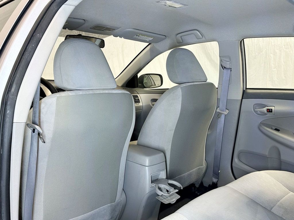 2009 Toyota Corolla 4dr Sedan Automatic LE - 23081217 - 31
