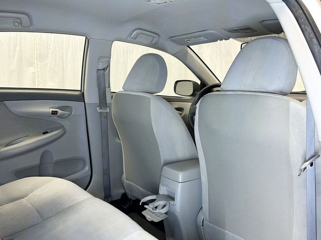 2009 Toyota Corolla 4dr Sedan Automatic LE - 23081217 - 32