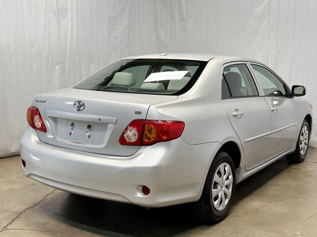 2009 Toyota Corolla 4dr Sedan Automatic LE - 23081217 - 7