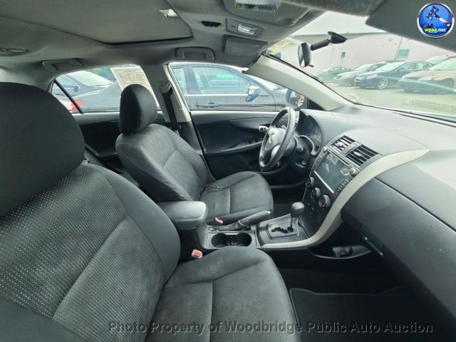 2009 Toyota Corolla 4dr Sedan Automatic S - 23075287 - 5