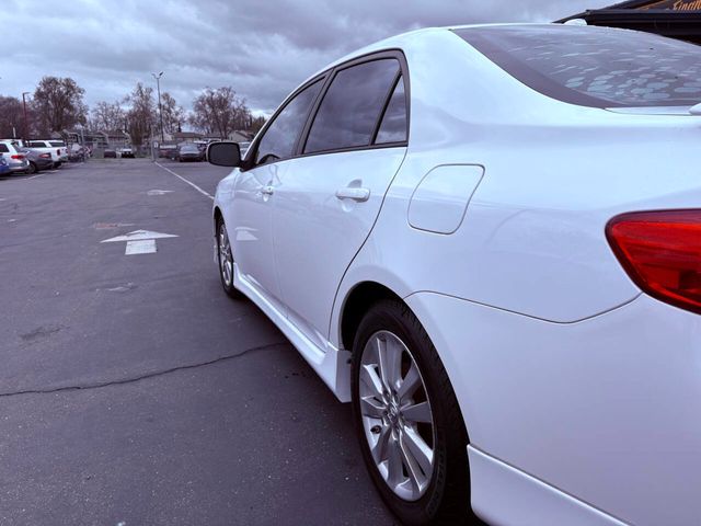 2009 Toyota Corolla 4dr Sedan Automatic S - 22987376 - 10