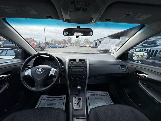 2009 Toyota Corolla 4dr Sedan Automatic S - 22987376 - 12