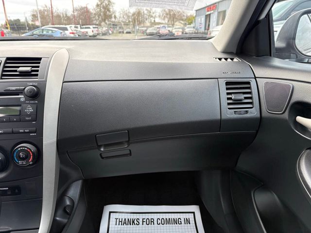 2009 Toyota Corolla 4dr Sedan Automatic S - 22987376 - 18