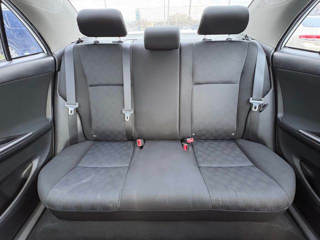 2009 Toyota Corolla 4dr Sedan Automatic S - 22987376 - 19