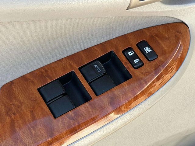 2009 Toyota Corolla 4dr Sedan Automatic XLE - 22972934 - 11