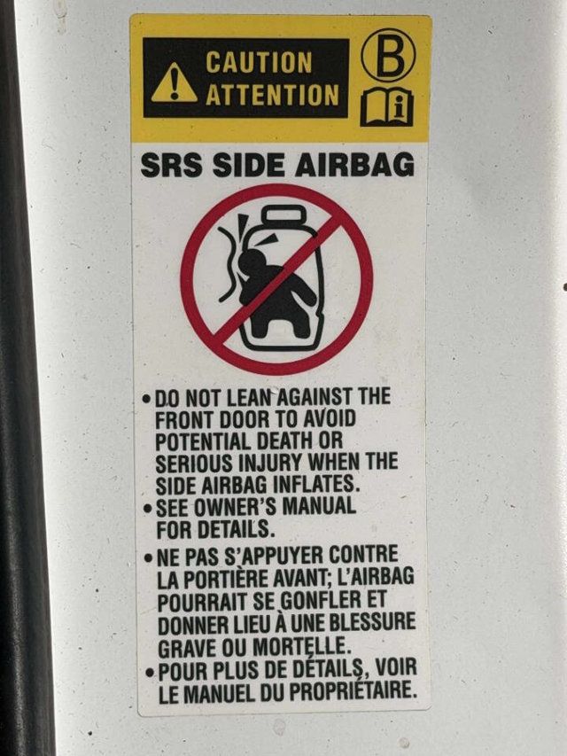 2009 Toyota Corolla 4dr Sedan Automatic XLE - 22972934 - 16