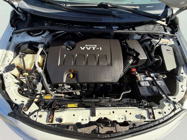 2009 Toyota Corolla 4dr Sedan Automatic XLE - 22972934 - 27