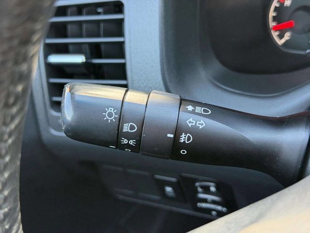 2009 Toyota Corolla 4dr Sedan Manual XRS - 22991127 - 32