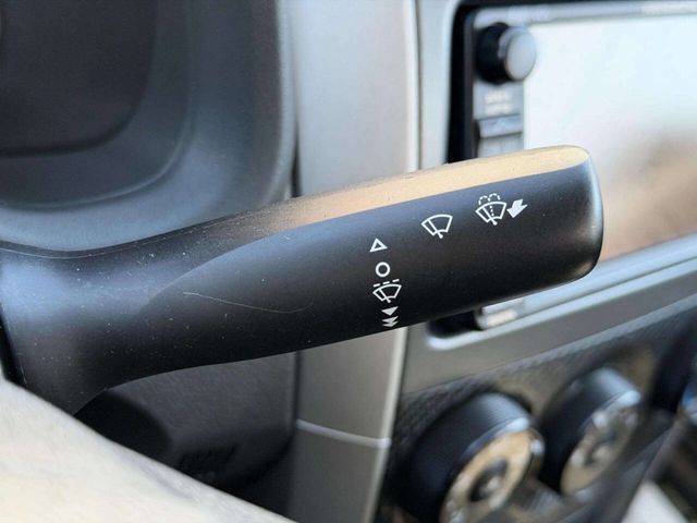 2009 Toyota Corolla 4dr Sedan Manual XRS - 22991127 - 33