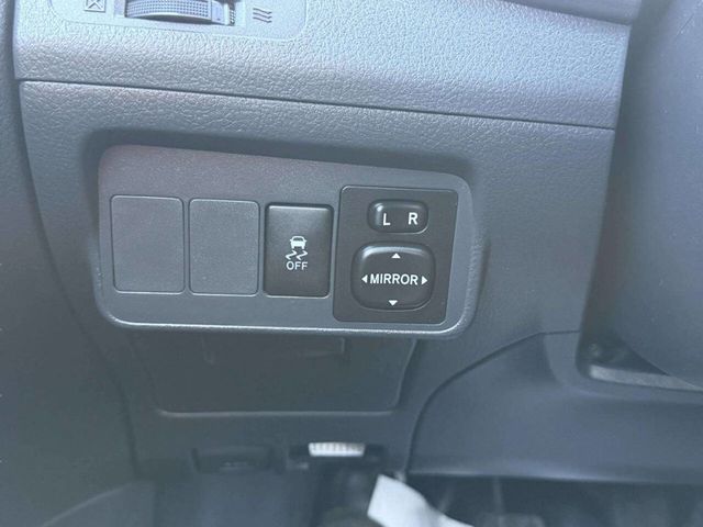 2009 Toyota Corolla 4dr Sedan Manual XRS - 22991127 - 34