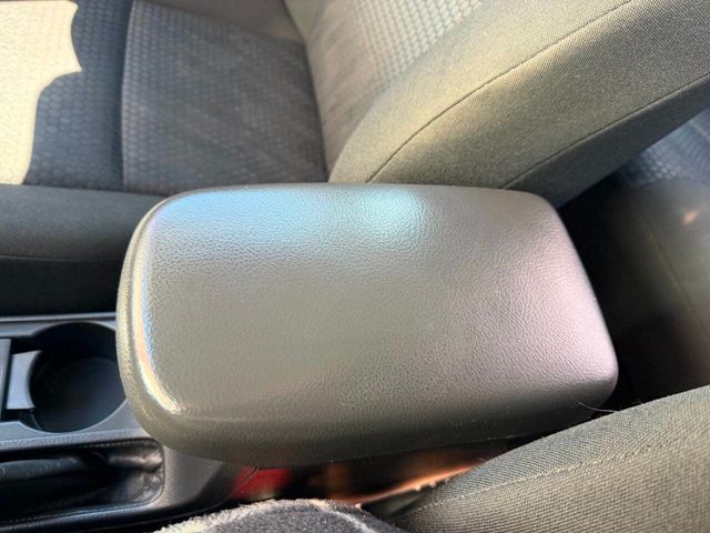 2009 Toyota Corolla 4dr Sedan Manual XRS - 22991127 - 44