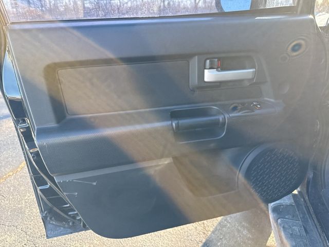 2009 Toyota FJ Cruiser 4WD 4dr Automatic - 22960459 - 10