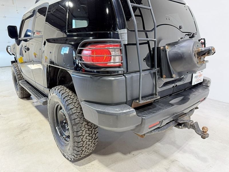 2009 Toyota FJ Cruiser 4WD 4dr Automatic - 22960459 - 14