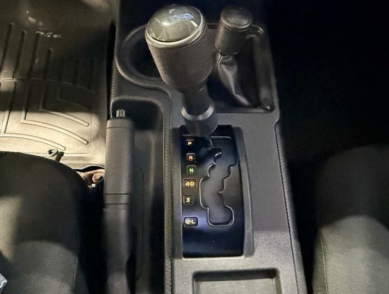 2009 Toyota FJ Cruiser 4WD 4dr Automatic - 22960459 - 25