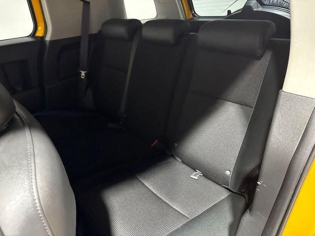 2009 Toyota FJ Cruiser 4WD 4dr Automatic - 23048865 - 19