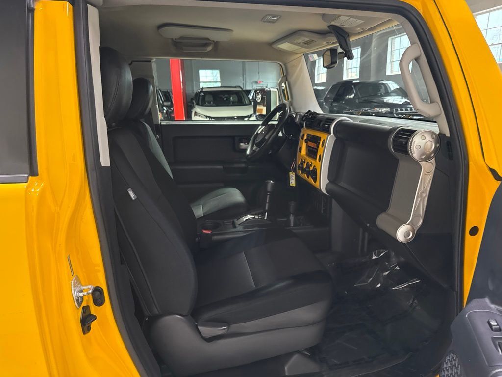 2009 Toyota FJ Cruiser 4WD 4dr Automatic - 23048865 - 23