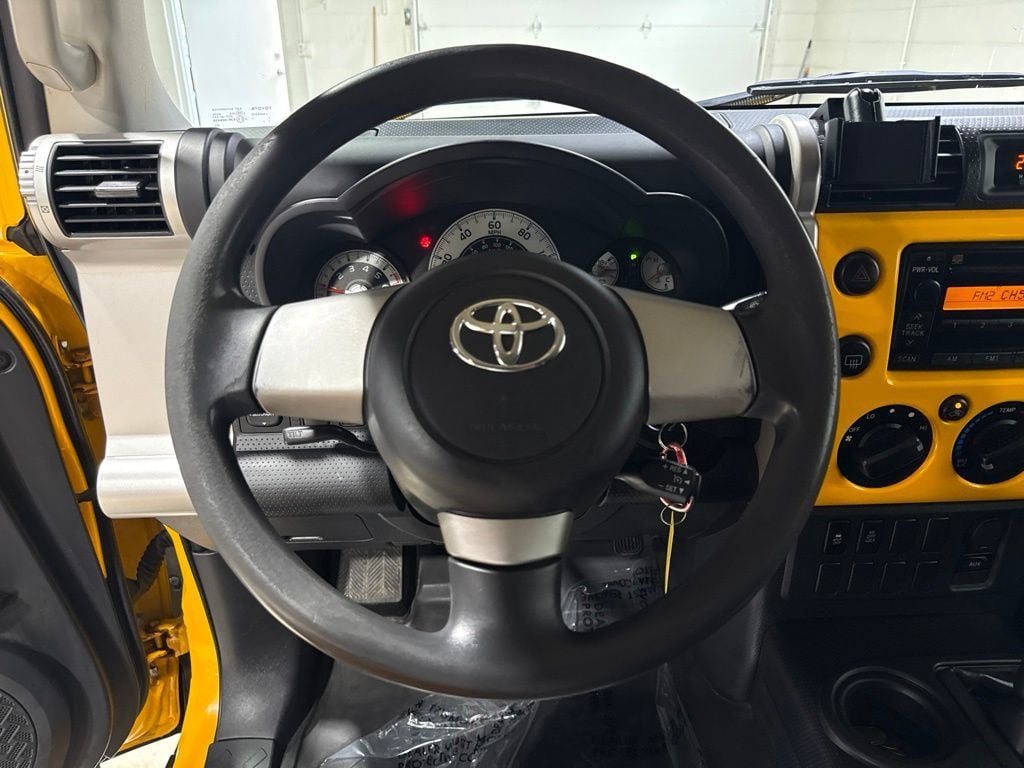 2009 Toyota FJ Cruiser 4WD 4dr Automatic - 23048865 - 8