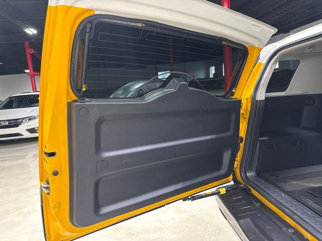 2009 Toyota FJ Cruiser 4WD 4dr Manual - 23048865 - 22