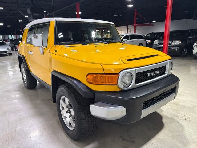2009 Toyota FJ Cruiser 4WD 4dr Manual - 23048865 - 6