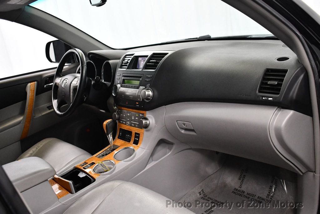 2009 Toyota Highlander Hybrid Limited photo 12