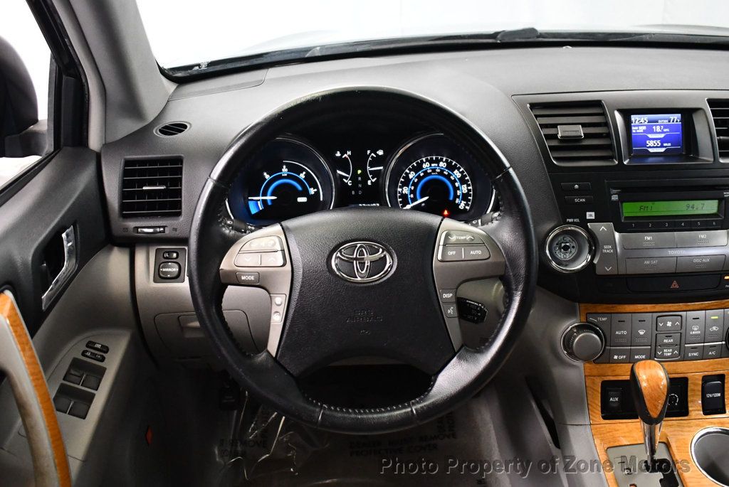 2009 Toyota Highlander Hybrid Limited photo 26