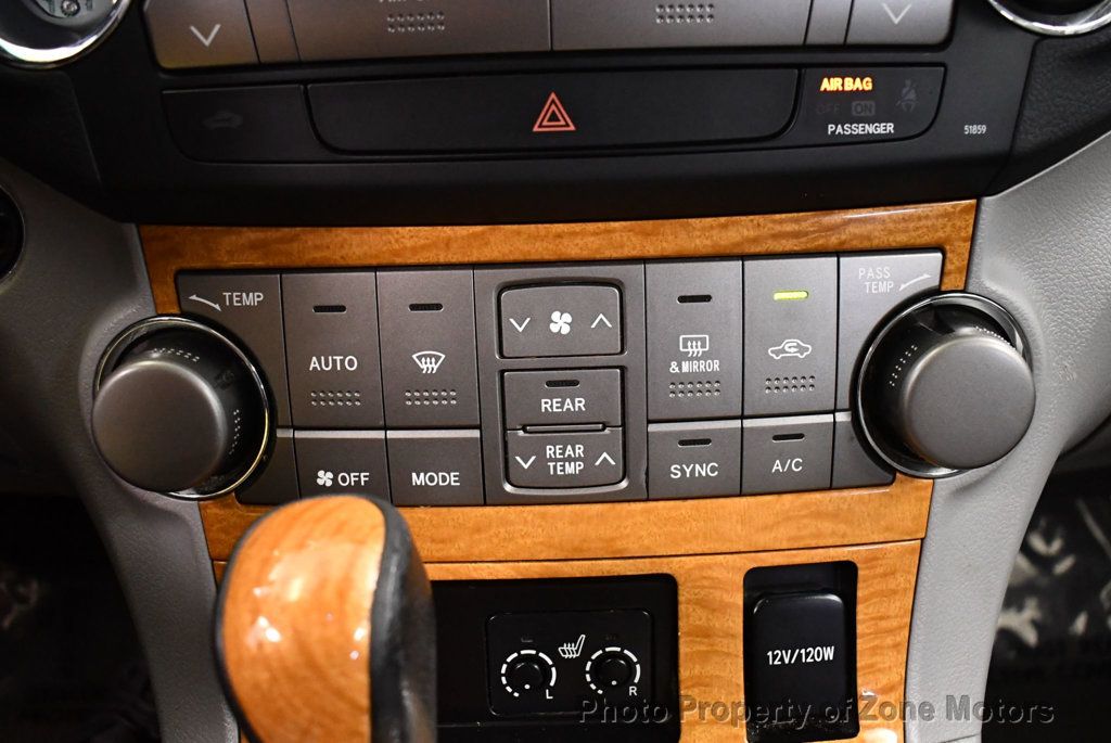 2009 Toyota Highlander Hybrid Limited photo 33