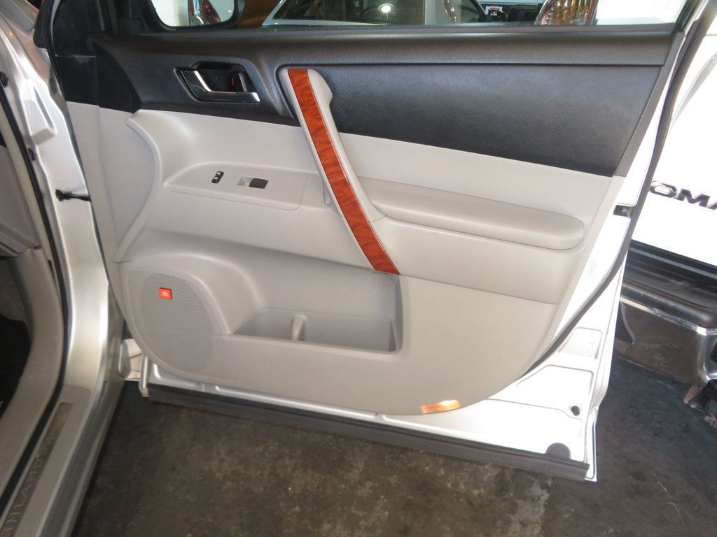 2009 Toyota Highlander LIMITED LEATHER 3RD ROW SEAT HIGLANDER 33 SERVICE RECORDS  - 23097214 - 31