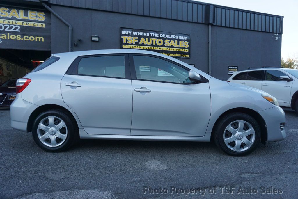 2009 Toyota Matrix 5dr Wagon Automatic FWD 1-OWNER CLEAN CARFAX LOW MILES  - 23098708 - 7