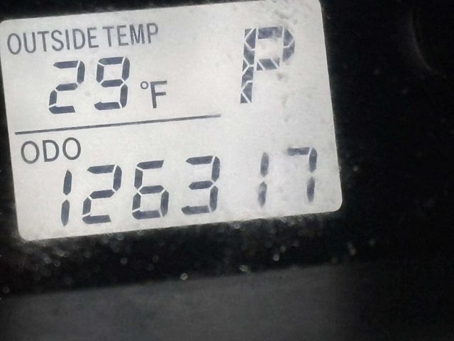 2009 Toyota Matrix 5dr Wagon Automatic S FWD - 22980683 - 31