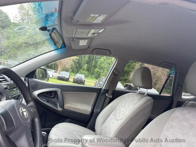 2009 Toyota RAV4 4WD 4dr 4-cyl 4-Speed Automatic - 23035701 - 1