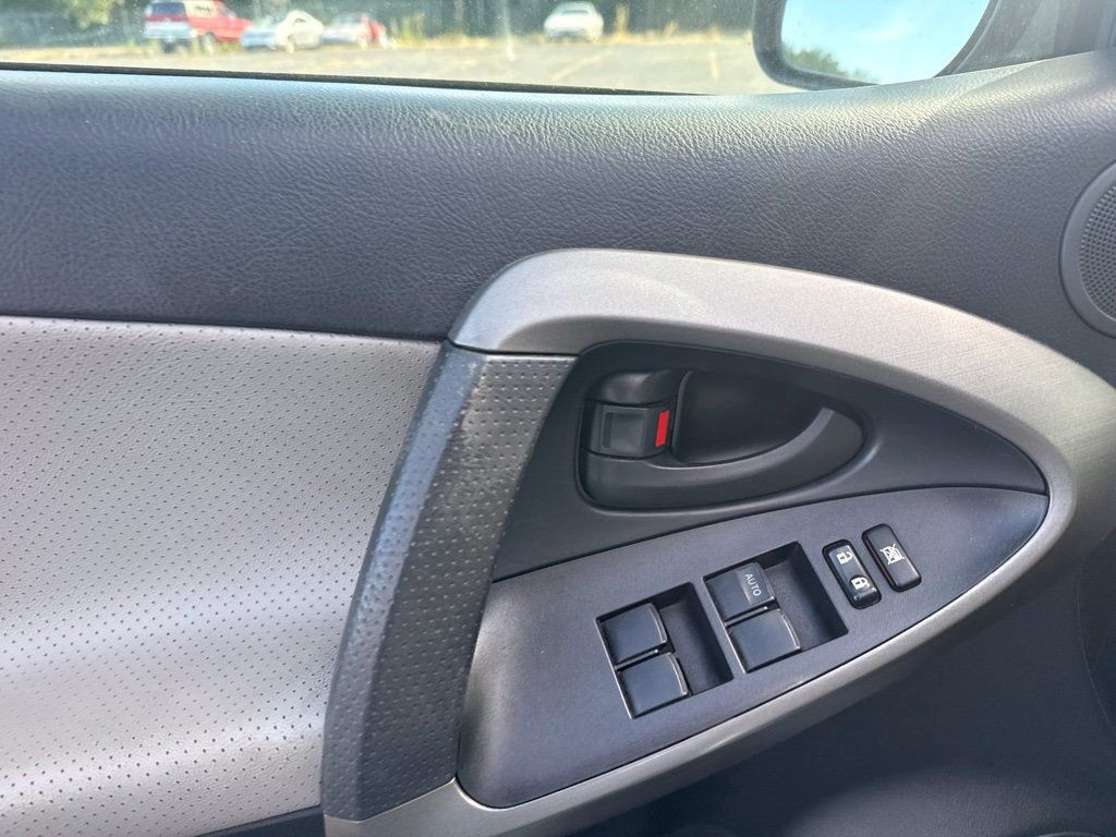 2009 Toyota RAV4 4WD 4dr 4-cyl 4-Speed Automatic Ltd - 23087918 - 9