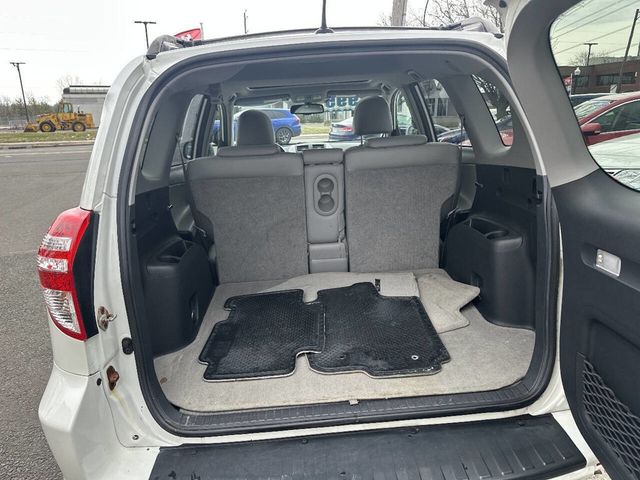 2009 Toyota RAV4 4WD 4dr V6 5-Speed Automatic Ltd - 23001772 - 10