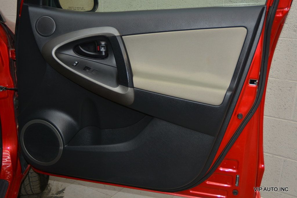 2009 Toyota RAV4 FWD 4dr 4-cyl 4-Speed Automatic - 22927490 - 9