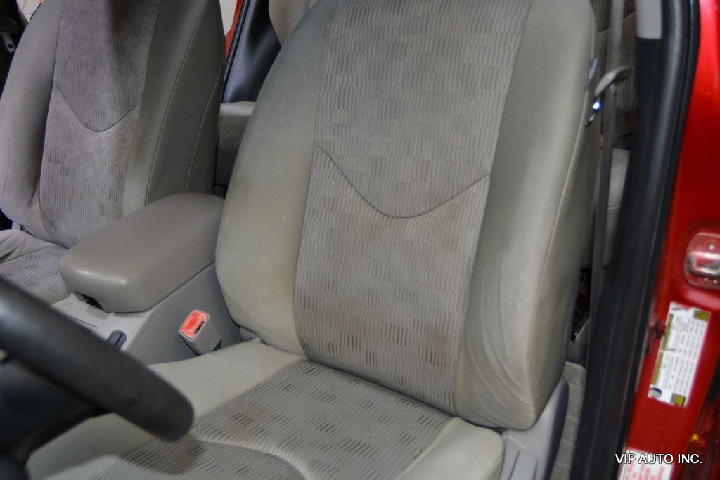 2009 Toyota RAV4 FWD 4dr 4-cyl 4-Speed Automatic - 22927490 - 14
