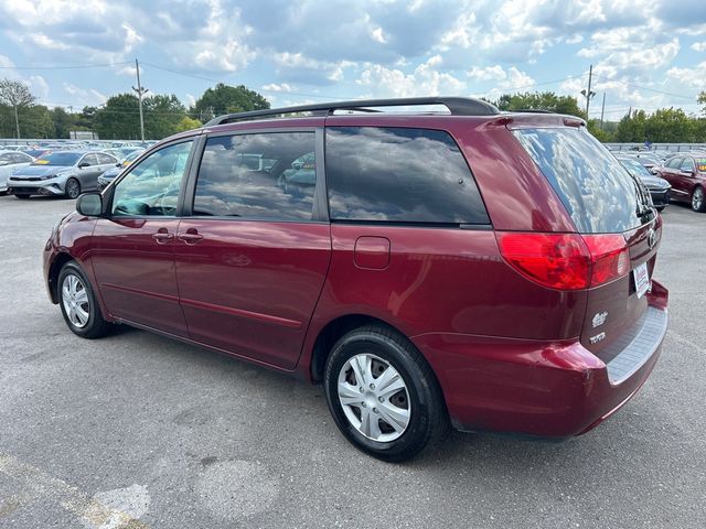 2009 Toyota Sienna LE 8-PASSENGER - 23075353 - 5