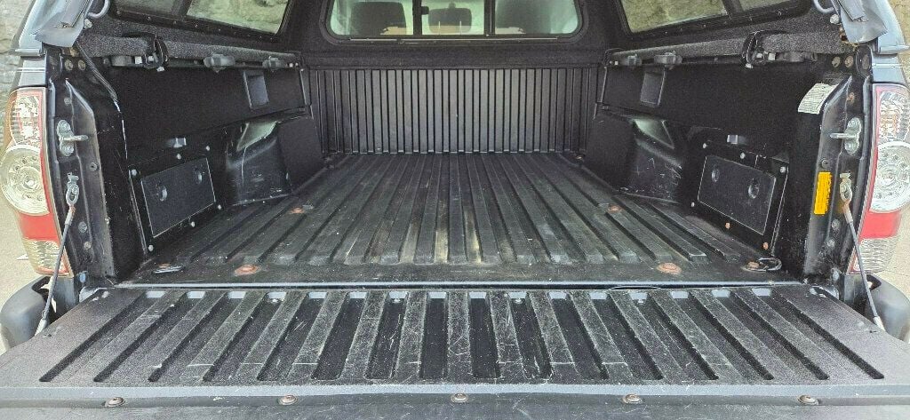 2009 Toyota Tacoma 2WD Reg I4 MT - 22983467 - 13