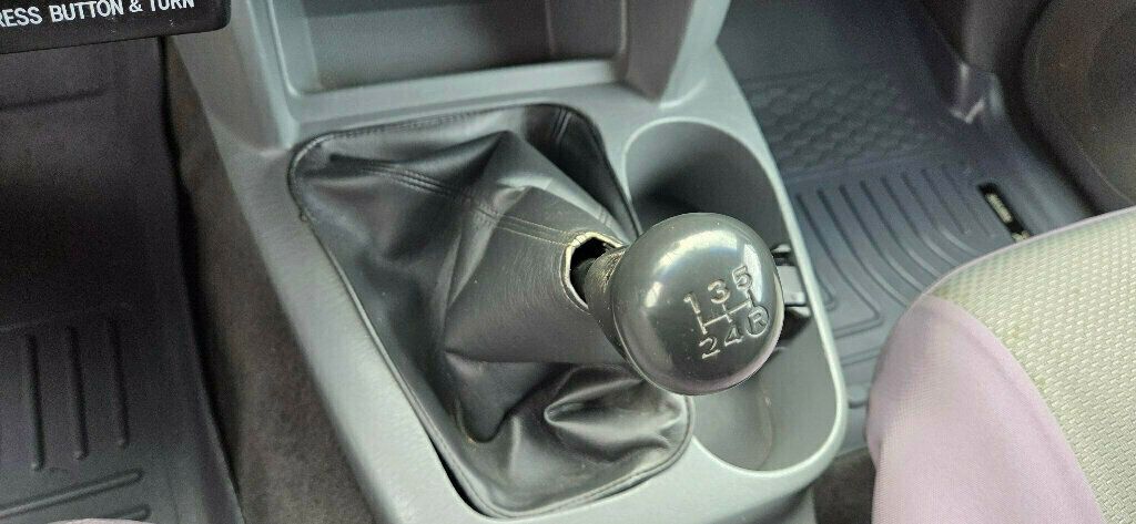 2009 Toyota Tacoma 2WD Reg I4 MT - 22983467 - 19