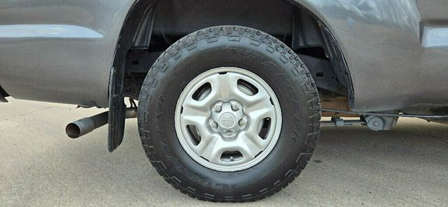 2009 Toyota Tacoma 2WD Reg I4 MT - 22983467 - 28
