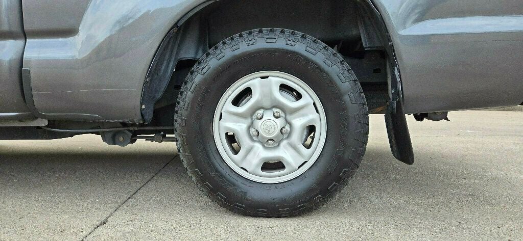 2009 Toyota Tacoma 2WD Reg I4 MT - 22983467 - 29