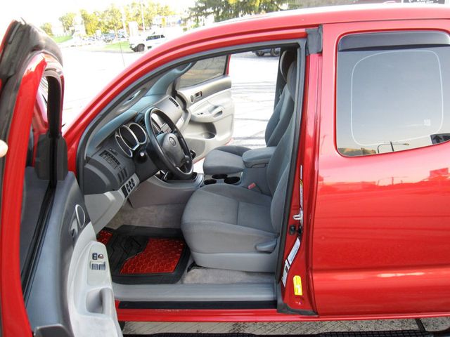 2009 Toyota Tacoma 4WD Access I4 MT - 22590085 - 19