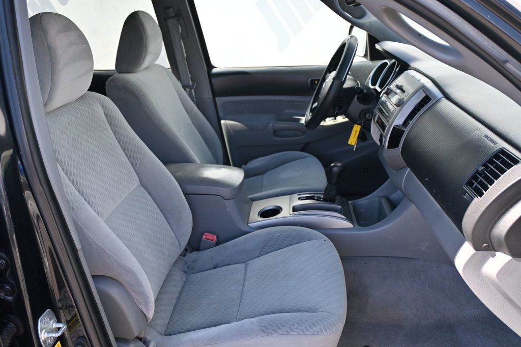 2009 Toyota Tacoma V6 photo 4