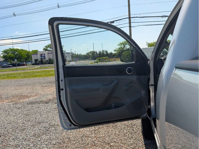2009 Toyota Tacoma 4WD Reg I4 MT - 23034516 - 10
