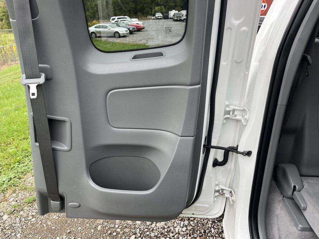 2009 Toyota Tacoma CLEAN CARFAX - 23066484 - 15