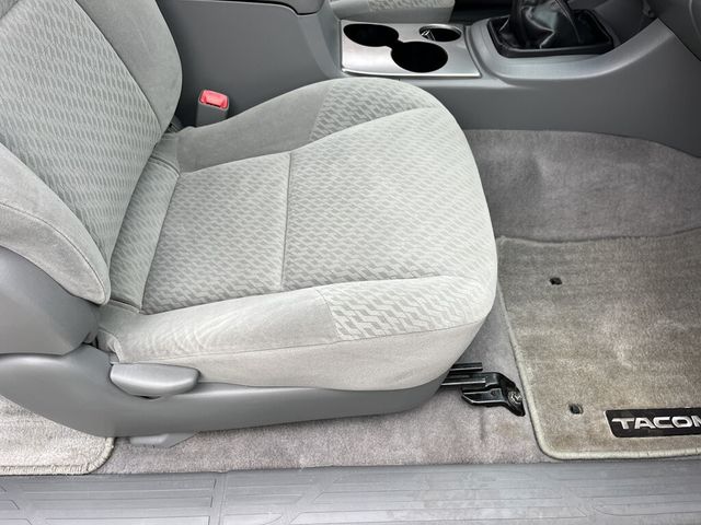 2009 Toyota Tacoma CLEAN CARFAX - 23066484 - 17