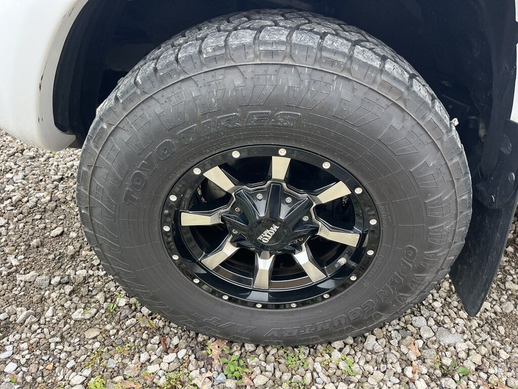 2009 Toyota Tacoma CLEAN CARFAX - 23066484 - 31